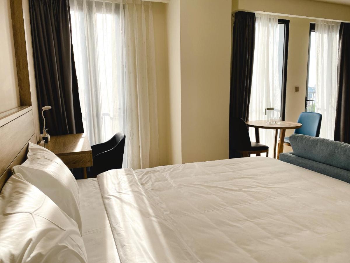 Ph Hotel & Apartment Hải Phòng Extérieur photo